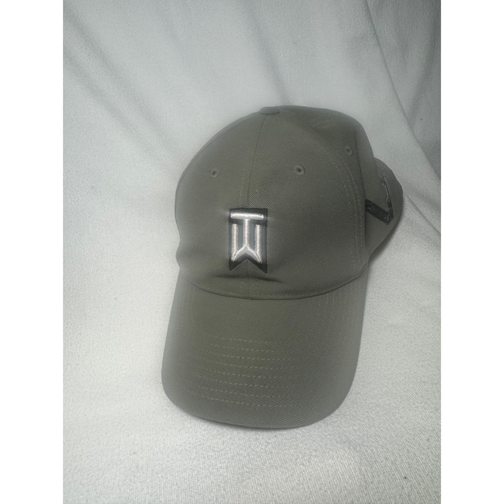 Nike Tiger Woods Collection FlexFit Golf Hat Olive Green M/L TW Logo Cap